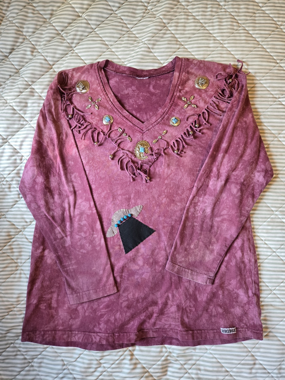 Women’s V-Neck Long-Sleeve Southwestern Fringe Top in Dusty Dyed Rose